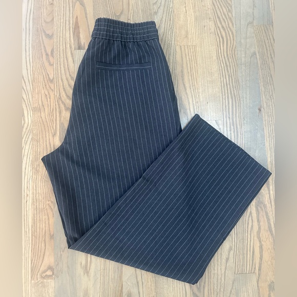 Topshop Women's Gray Pinstripe Trousers - Picture 2 of 6
